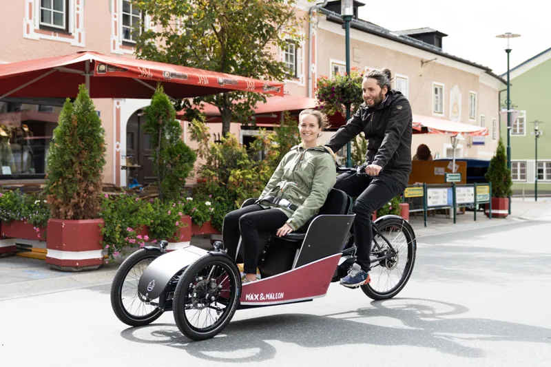 Max and Maleon PASSENGER Premium 112Nm-3