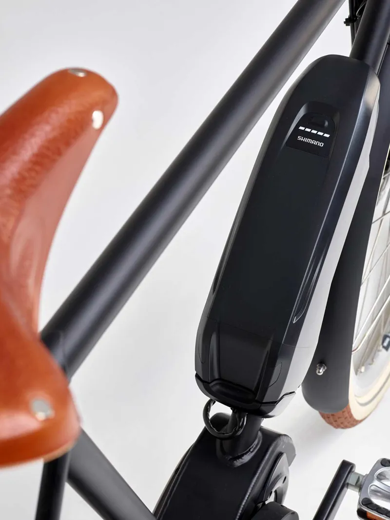 Achielle Ernest from:-5