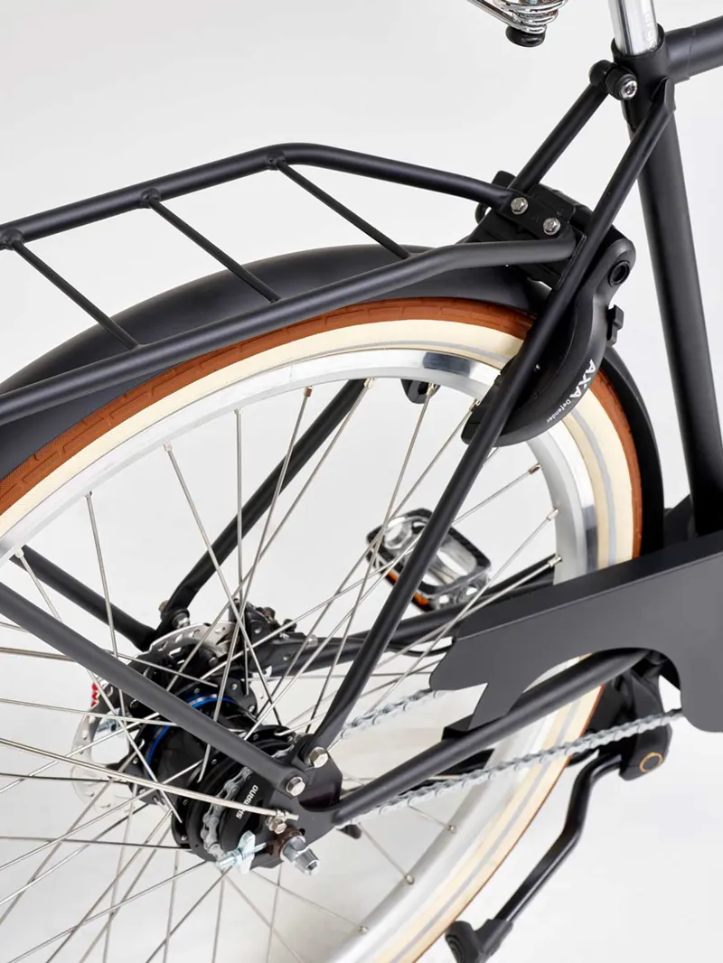 Achielle Ernest from:-4