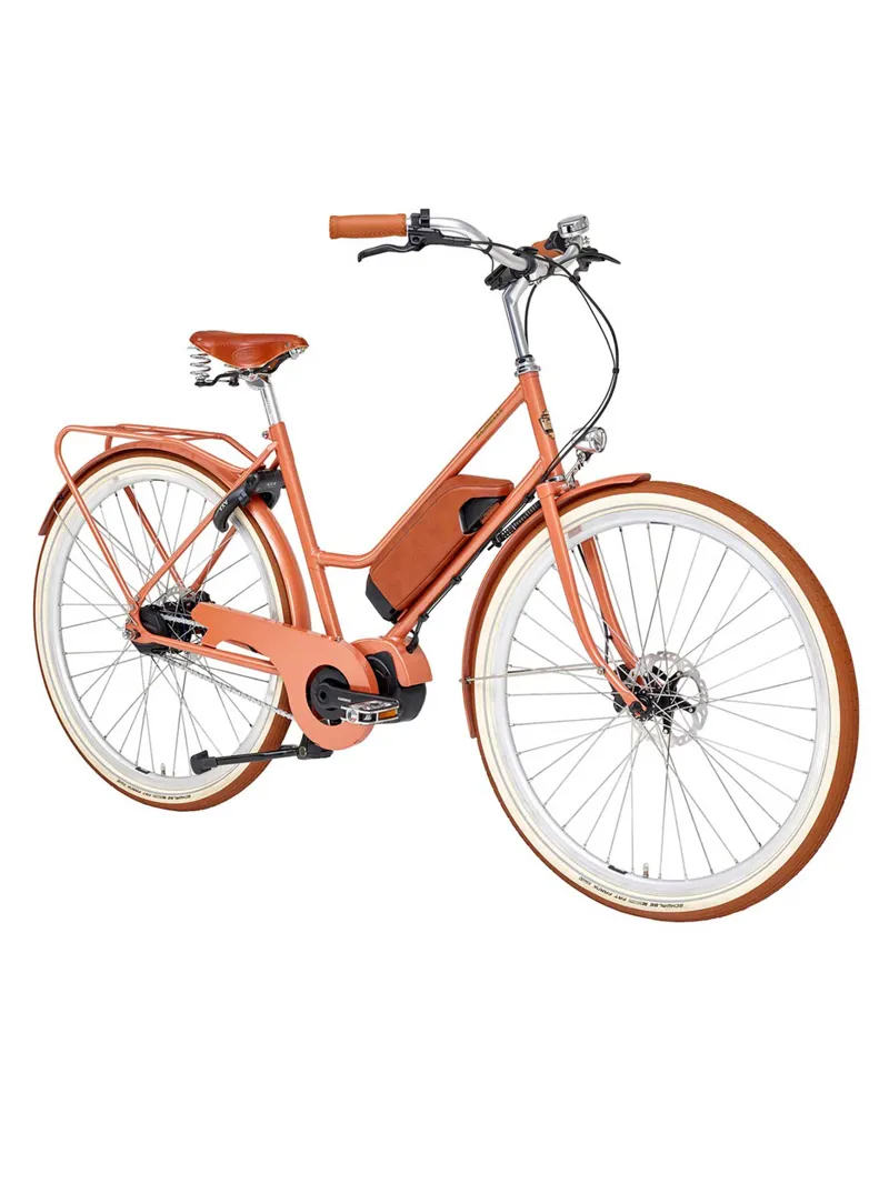 Achielle Esmee from:-1