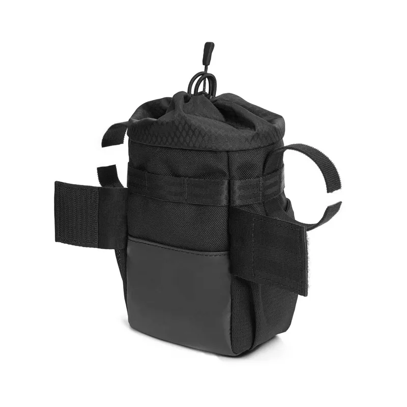 Chrome Industries Doubletrack FEED Bag in Black-3