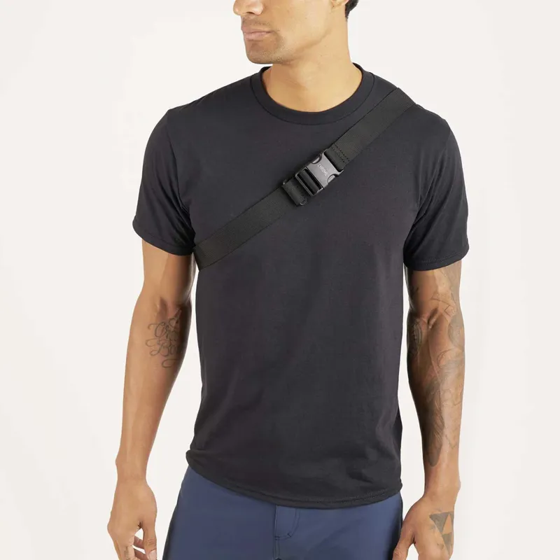 Chrome Industries Helix Handlebar Bag in Black-6