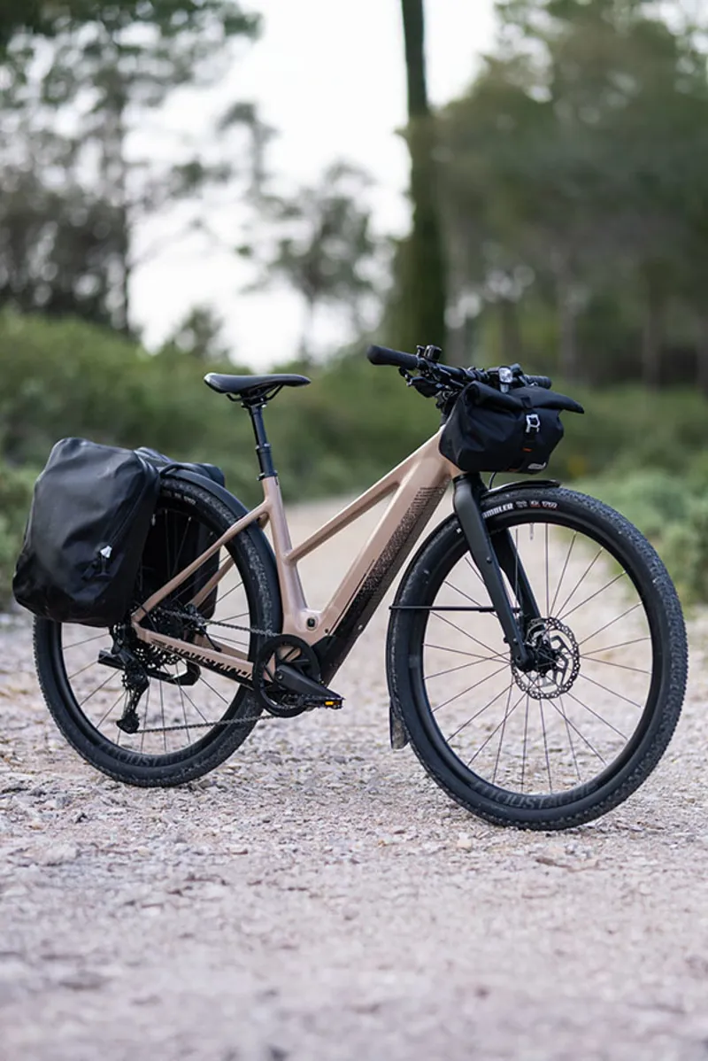 Moustache Dimanche 29.2 Equipped-4