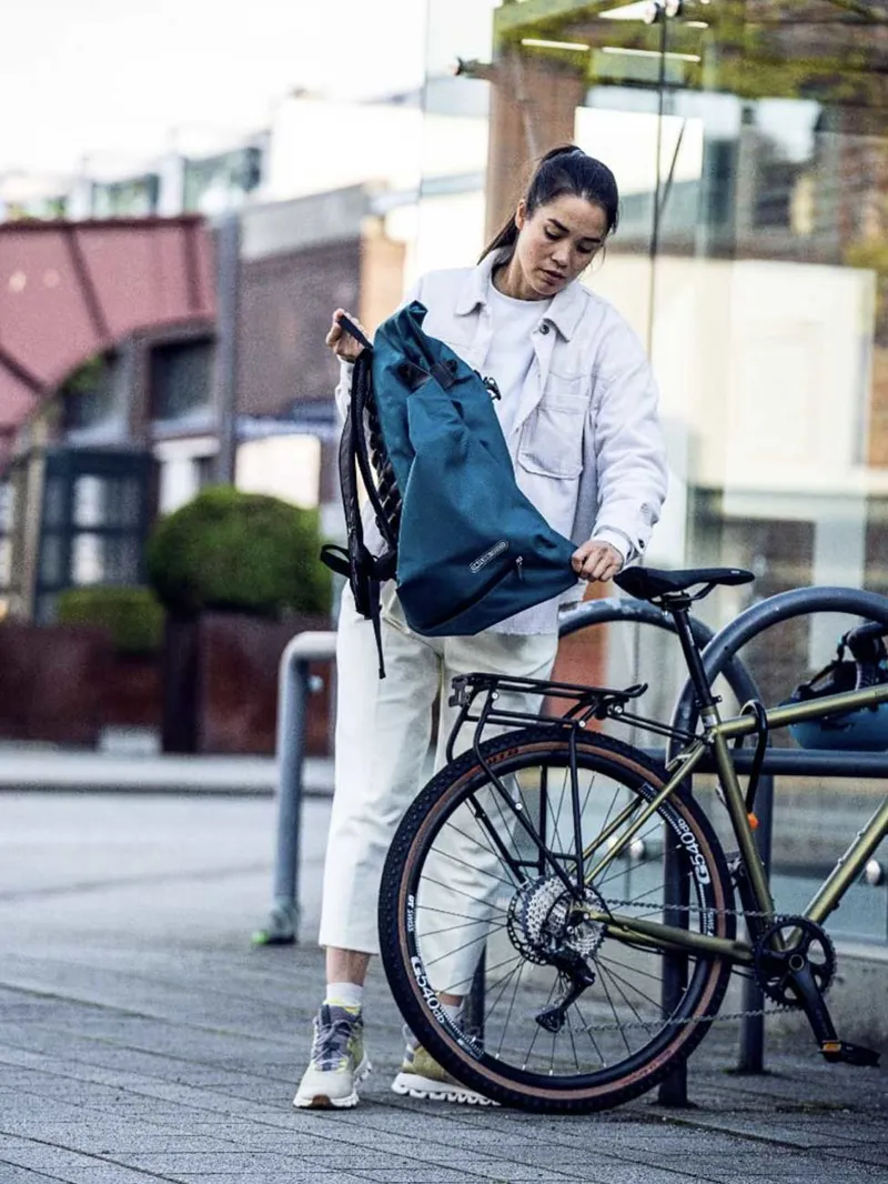 Ortlieb Vario PS QL 2.1 in Black-9