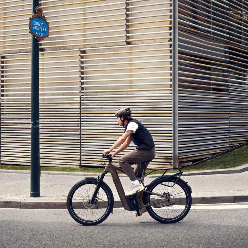 Riese and Muller Delite5 GT Pinion Amber 51cm-5