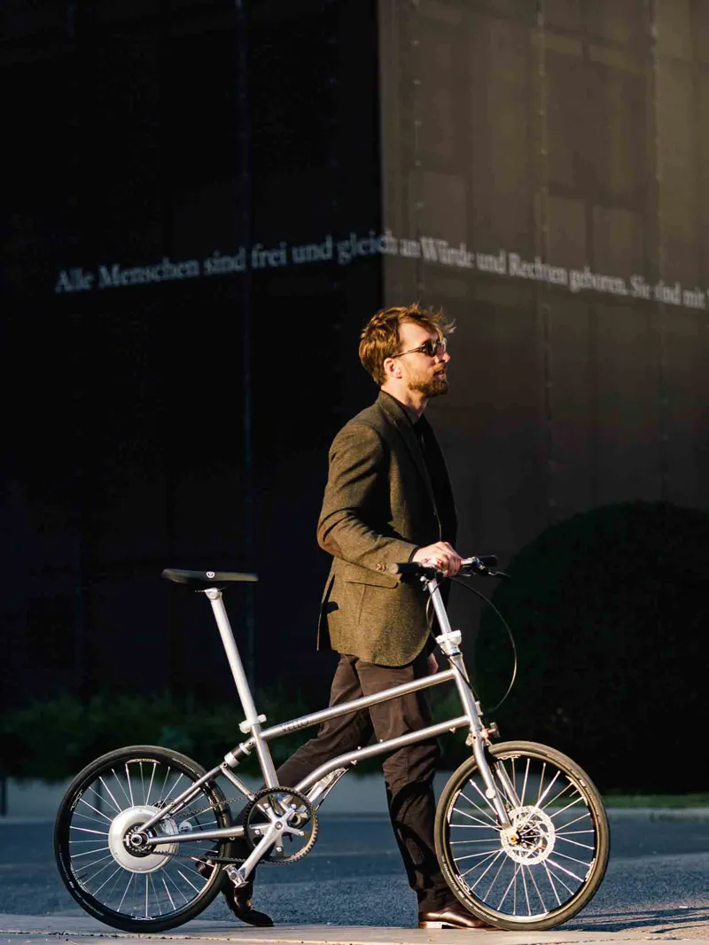 Vello Bike+ Titanium -6